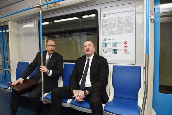 İlham Əliyev Bakı metrosunda -